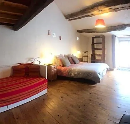 Bed & Breakfast Les Granges D'ignaux 3*